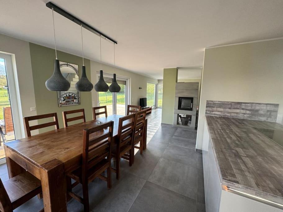 Modernes Ferienhaus In Uedersdorf Buitenkant foto