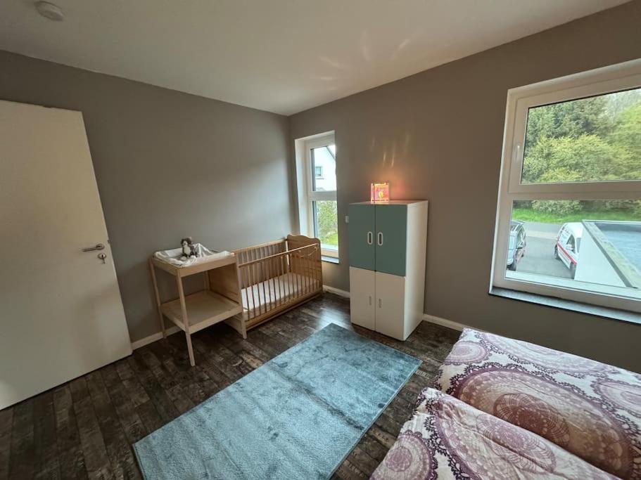 Modernes Ferienhaus In Uedersdorf Buitenkant foto